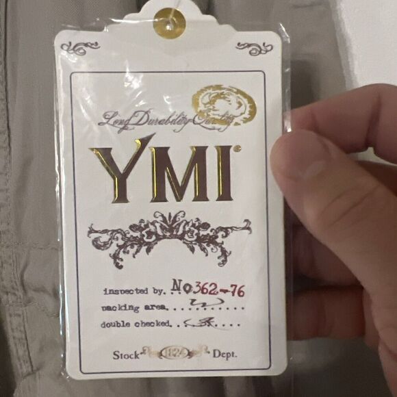 New YMI Zip Off Hood Windbreaker M Jacket Pockets Lined Khaki Tan NWT‎ Women - Picture 2 of 10